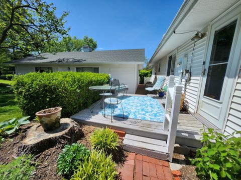 Tiny photo for 766 Fairfield Road, Mt Vernon, IL 62864 (MLS # 12623650)