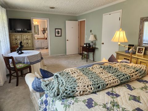 Tiny photo for 766 Fairfield Road, Mt Vernon, IL 62864 (MLS # 12623650)