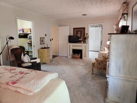 Tiny photo for 766 Fairfield Road, Mt Vernon, IL 62864 (MLS # 12623650)