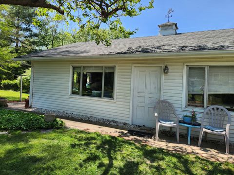Tiny photo for 766 Fairfield Road, Mt Vernon, IL 62864 (MLS # 12623650)