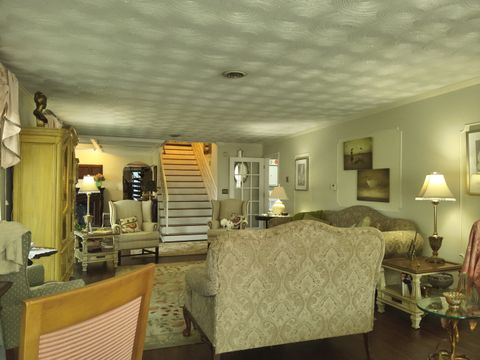 Tiny photo for 766 Fairfield Road, Mt Vernon, IL 62864 (MLS # 12623650)
