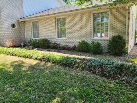 Tiny photo for 766 Fairfield Road, Mt Vernon, IL 62864 (MLS # 12623650)