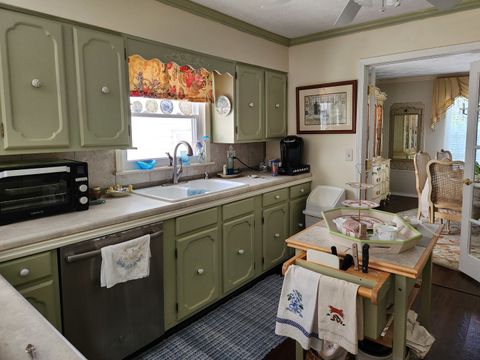 Tiny photo for 766 Fairfield Road, Mt Vernon, IL 62864 (MLS # 12623650)