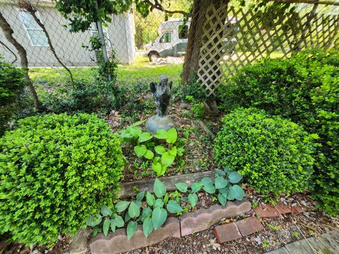 Tiny photo for 766 Fairfield Road, Mt Vernon, IL 62864 (MLS # 12623650)