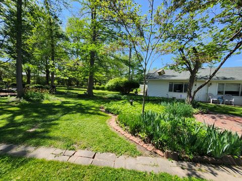 Tiny photo for 766 Fairfield Road, Mt Vernon, IL 62864 (MLS # 12623650)