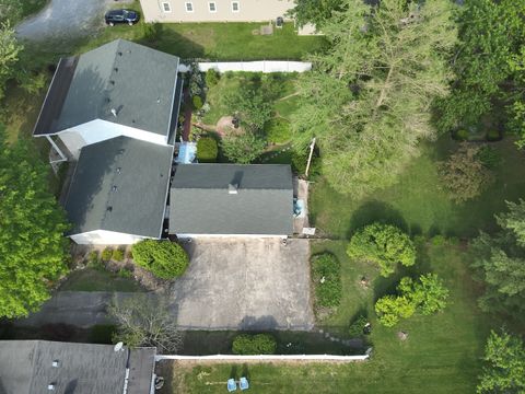 Tiny photo for 766 Fairfield Road, Mt Vernon, IL 62864 (MLS # 12623650)