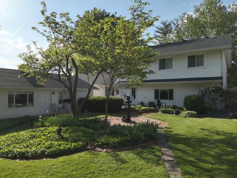 Tiny photo for 766 Fairfield Road, Mt Vernon, IL 62864 (MLS # 12623650)