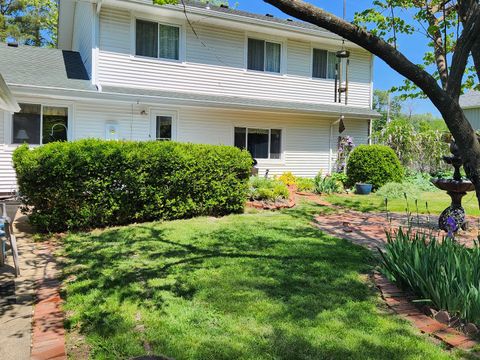 Tiny photo for 766 Fairfield Road, Mt Vernon, IL 62864 (MLS # 12623650)