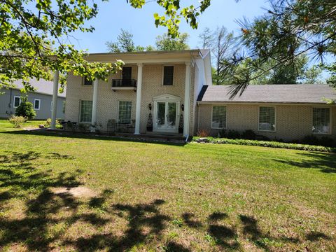 Tiny photo for 766 Fairfield Road, Mt Vernon, IL 62864 (MLS # 12623650)