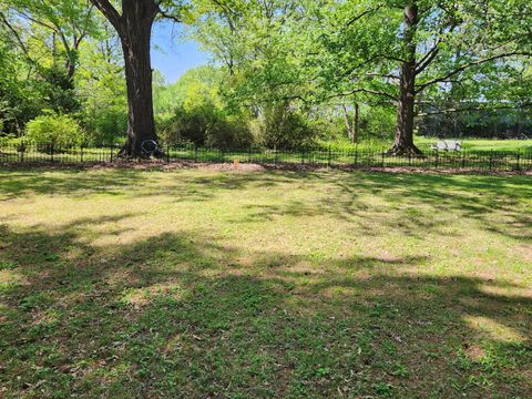 Tiny photo for 766 Fairfield Road, Mt Vernon, IL 62864 (MLS # 12623650)
