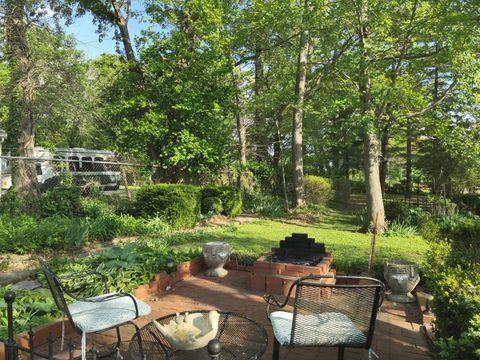 Tiny photo for 766 Fairfield Road, Mt Vernon, IL 62864 (MLS # 12623650)