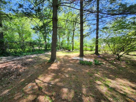 Tiny photo for 766 Fairfield Road, Mt Vernon, IL 62864 (MLS # 12623650)