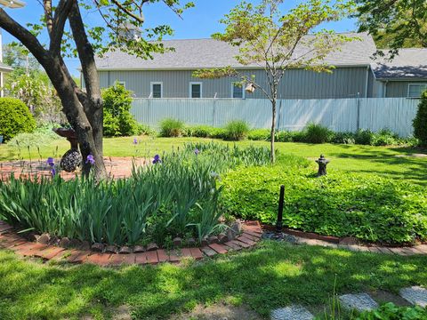 Tiny photo for 766 Fairfield Road, Mt Vernon, IL 62864 (MLS # 12623650)