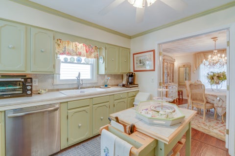 Tiny photo for 766 Fairfield Road, Mt Vernon, IL 62864 (MLS # 12623650)