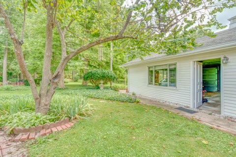 Tiny photo for 766 Fairfield Road, Mt Vernon, IL 62864 (MLS # 12623650)