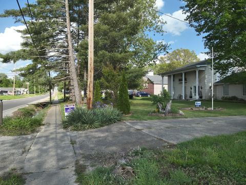Tiny photo for 766 Fairfield Road, Mt Vernon, IL 62864 (MLS # 12623650)