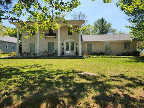 Tiny photo for 766 Fairfield Road, Mt Vernon, IL 62864 (MLS # 12623650)