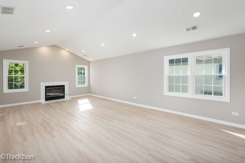 Tiny photo for 5431 Ashbrook Place, Downers Grove, IL 60515 (MLS # 12396679)