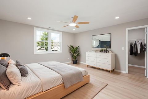 Tiny photo for 5431 Ashbrook Place, Downers Grove, IL 60515 (MLS # 12396679)