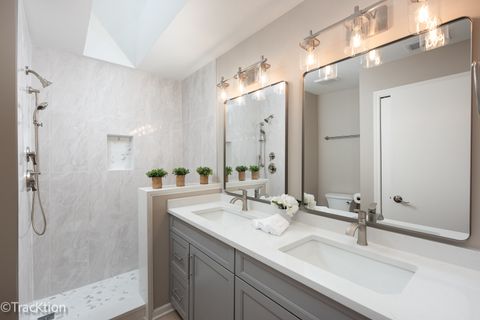 Tiny photo for 5431 Ashbrook Place, Downers Grove, IL 60515 (MLS # 12396679)