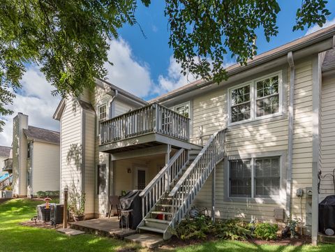 Tiny photo for 5431 Ashbrook Place, Downers Grove, IL 60515 (MLS # 12396679)