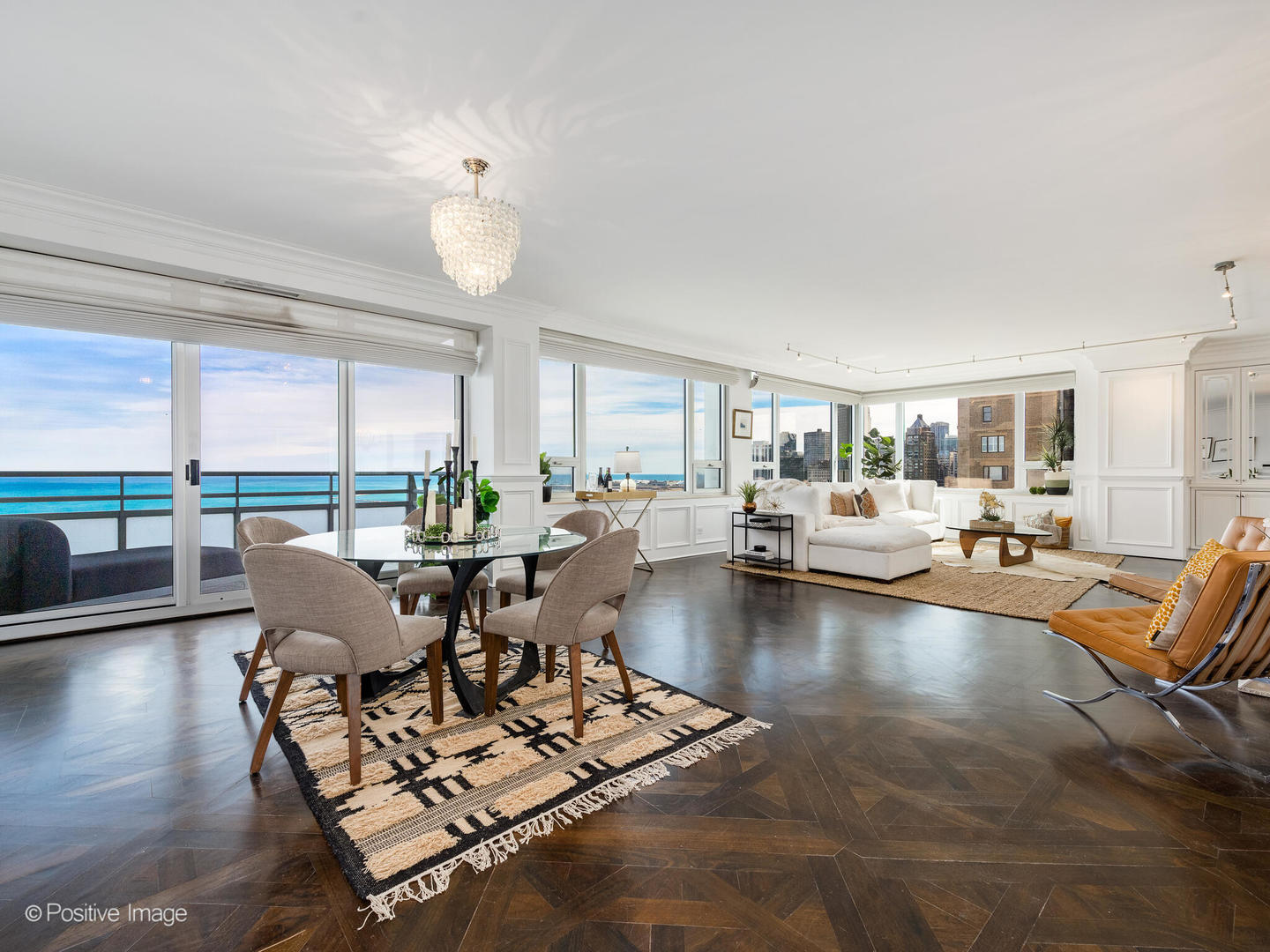 1300 N Lake Shore Drive 21A