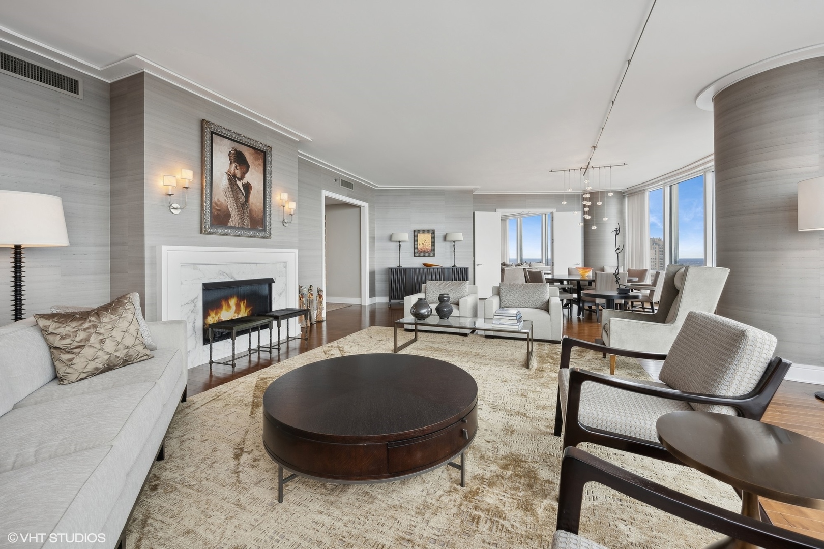 401 N Wabash Avenue 39A