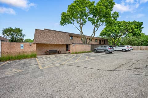 Tiny photo for 520 E Main Street #1C, Barrington, IL 60010 (MLS # 12719464)