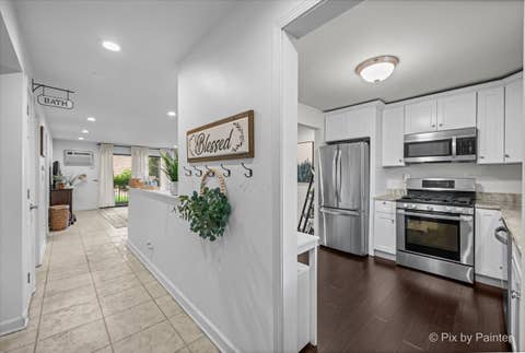 Tiny photo for 520 E Main Street #1C, Barrington, IL 60010 (MLS # 12719464)
