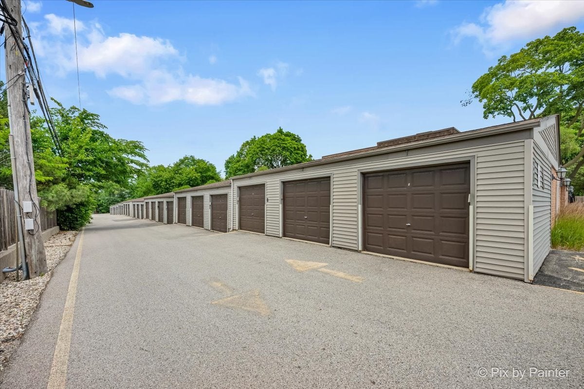520 E Main Street 1C