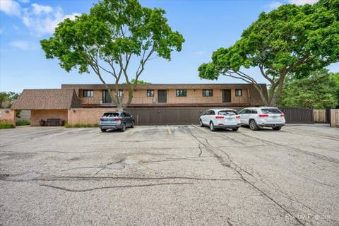 Photo of 520 E Main Street #1C, Barrington, IL 60010 (MLS # 12719464)