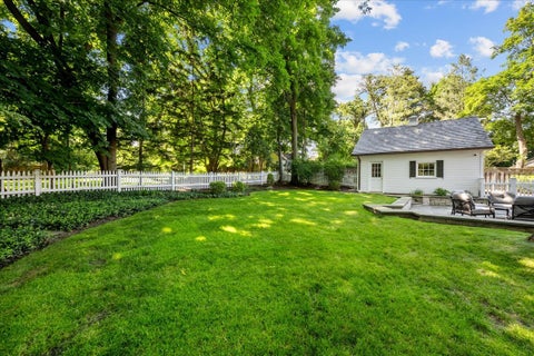 Tiny photo for 464 Oakwood Avenue, Lake Forest, IL 60045 (MLS # 12733232)