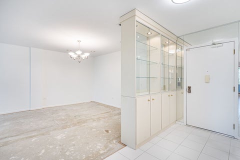 Tiny photo for 6400 N Cicero Avenue #212, Lincolnwood, IL 60712 (MLS # 12712384)