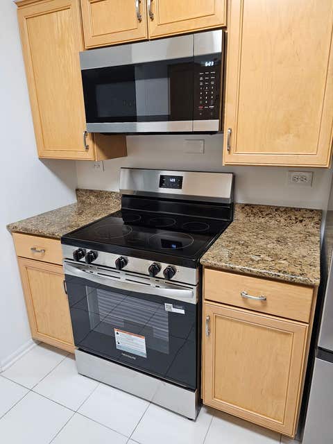 Tiny photo for 6400 N Cicero Avenue #212, Lincolnwood, IL 60712 (MLS # 12712384)