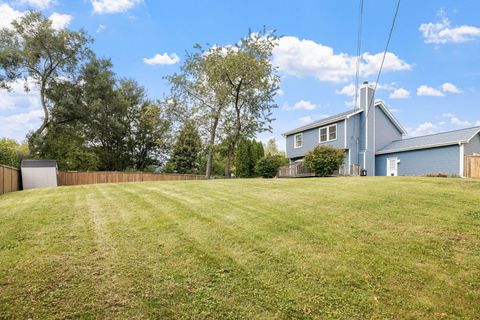 Tiny photo for 29W139 BARNES Avenue, West Chicago, IL 60185 (MLS # 12480532)
