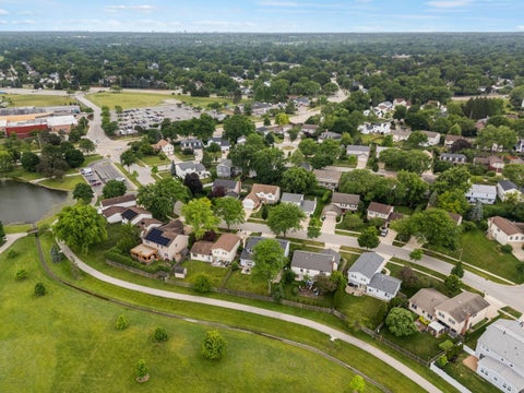 Tiny photo for 1170 Green Knolls Drive, Buffalo Grove, IL 60089 (MLS # 12730134)