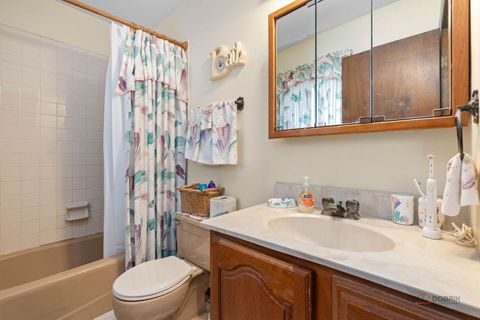 Tiny photo for 1124 N Anvil Court, Addison, IL 60101 (MLS # 12607221)