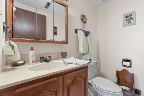 Tiny photo for 1124 N Anvil Court, Addison, IL 60101 (MLS # 12607221)