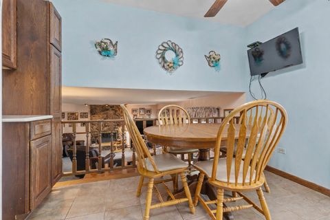 Tiny photo for 1124 N Anvil Court, Addison, IL 60101 (MLS # 12607221)
