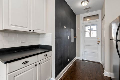 Tiny photo for 344 S MAPLE Avenue #3B, Oak Park, IL 60302 (MLS # 12443025)