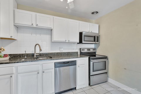 Tiny photo for 5406 S Harper Avenue #303, Chicago, IL 60615 (MLS # 12716032)