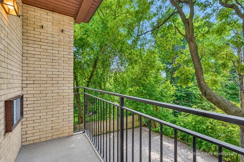 Tiny photo for 5406 S Harper Avenue #303, Chicago, IL 60615 (MLS # 12716032)