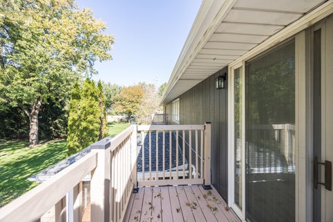 Tiny photo for 6802 Tennessee Avenue, Darien, IL 60561 (MLS # 12796304)