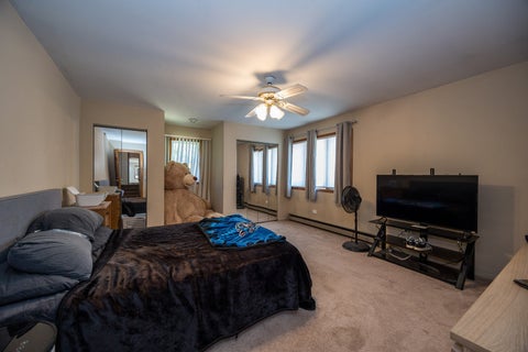 Tiny photo for 6802 Tennessee Avenue, Darien, IL 60561 (MLS # 12796304)