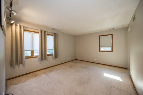 Tiny photo for 6802 Tennessee Avenue, Darien, IL 60561 (MLS # 12796304)