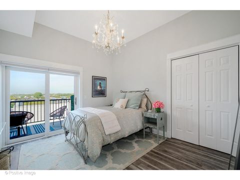 Tiny photo for 2042 N Clark Street #6S, Chicago, IL 60614 (MLS # 12488856)
