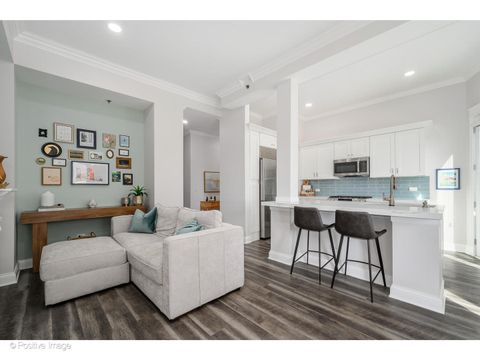 Tiny photo for 2042 N Clark Street #6S, Chicago, IL 60614 (MLS # 12488856)