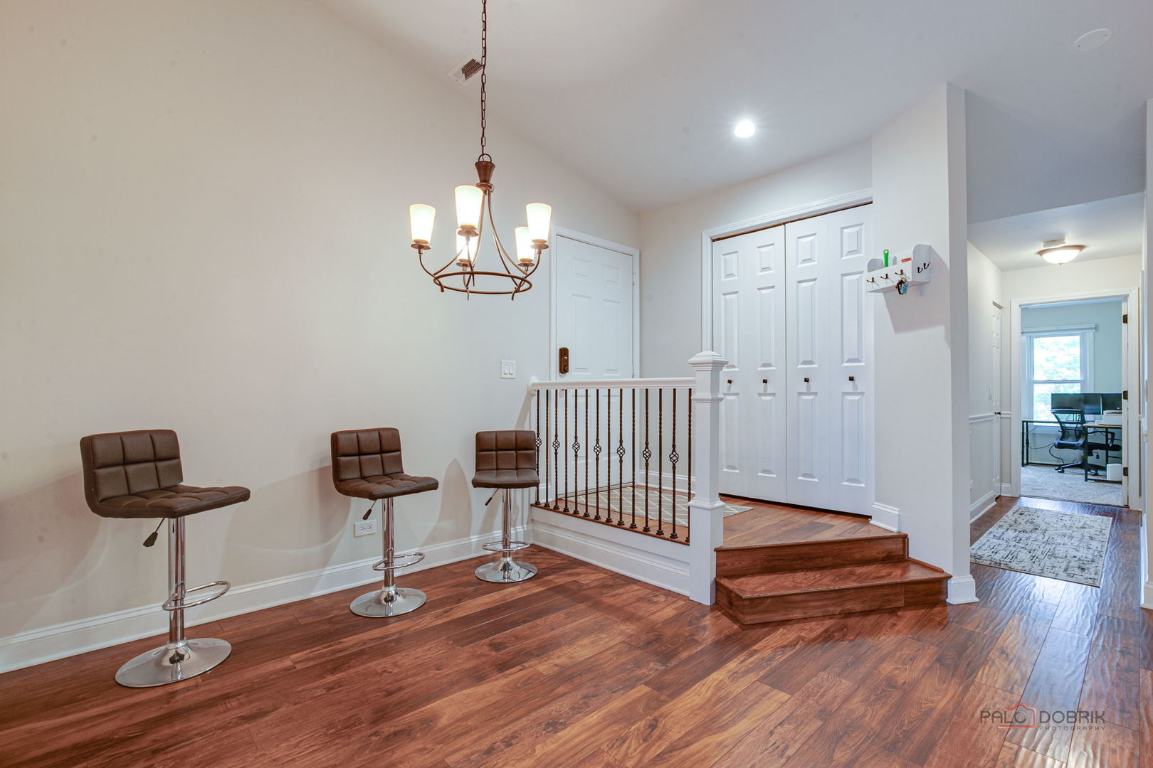 1261 Streamwood Lane 327