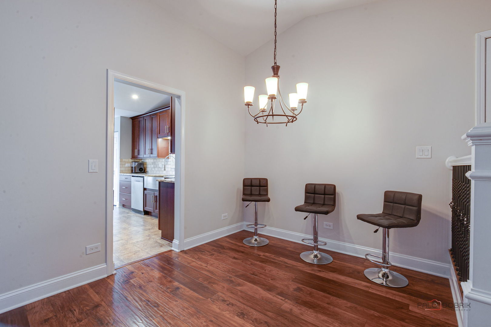 1261 Streamwood Lane 327