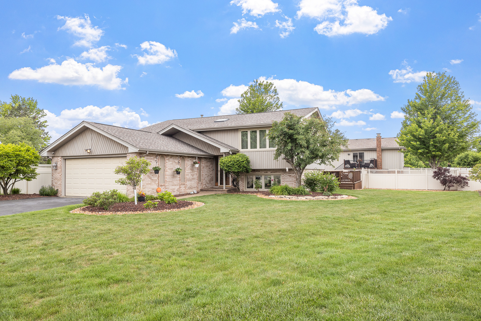 13641 W Ironwood Circle